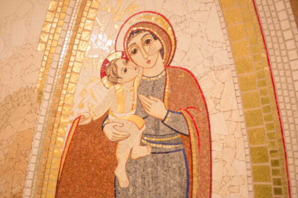 “La Tenerezza di Dio” il mosaico di Marko Ivan Rupnik s.j. nel giorno della dedicazione